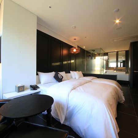 Hotel The Designers Seoul Station Екстериор снимка