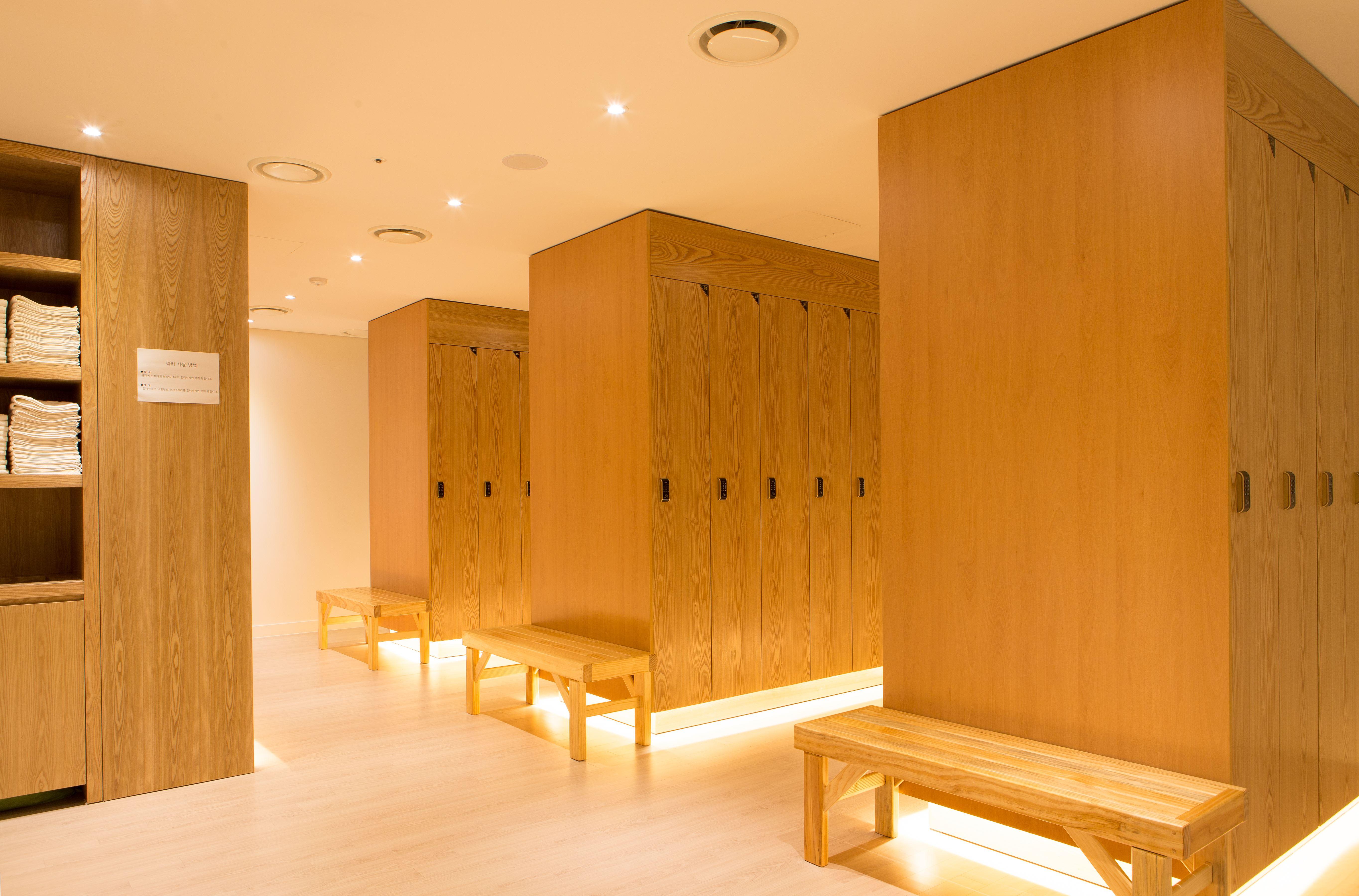 Hotel The Designers Seoul Station Екстериор снимка