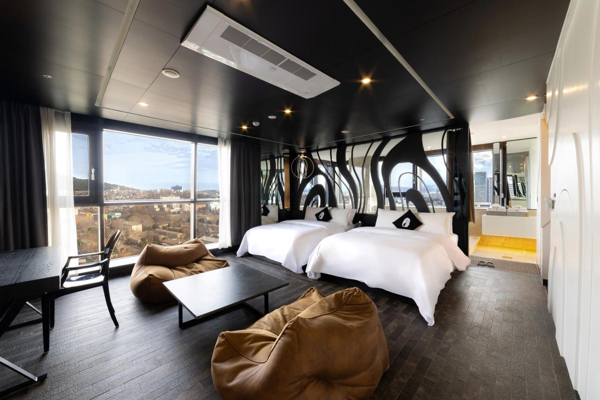 Hotel The Designers Seoul Station Екстериор снимка
