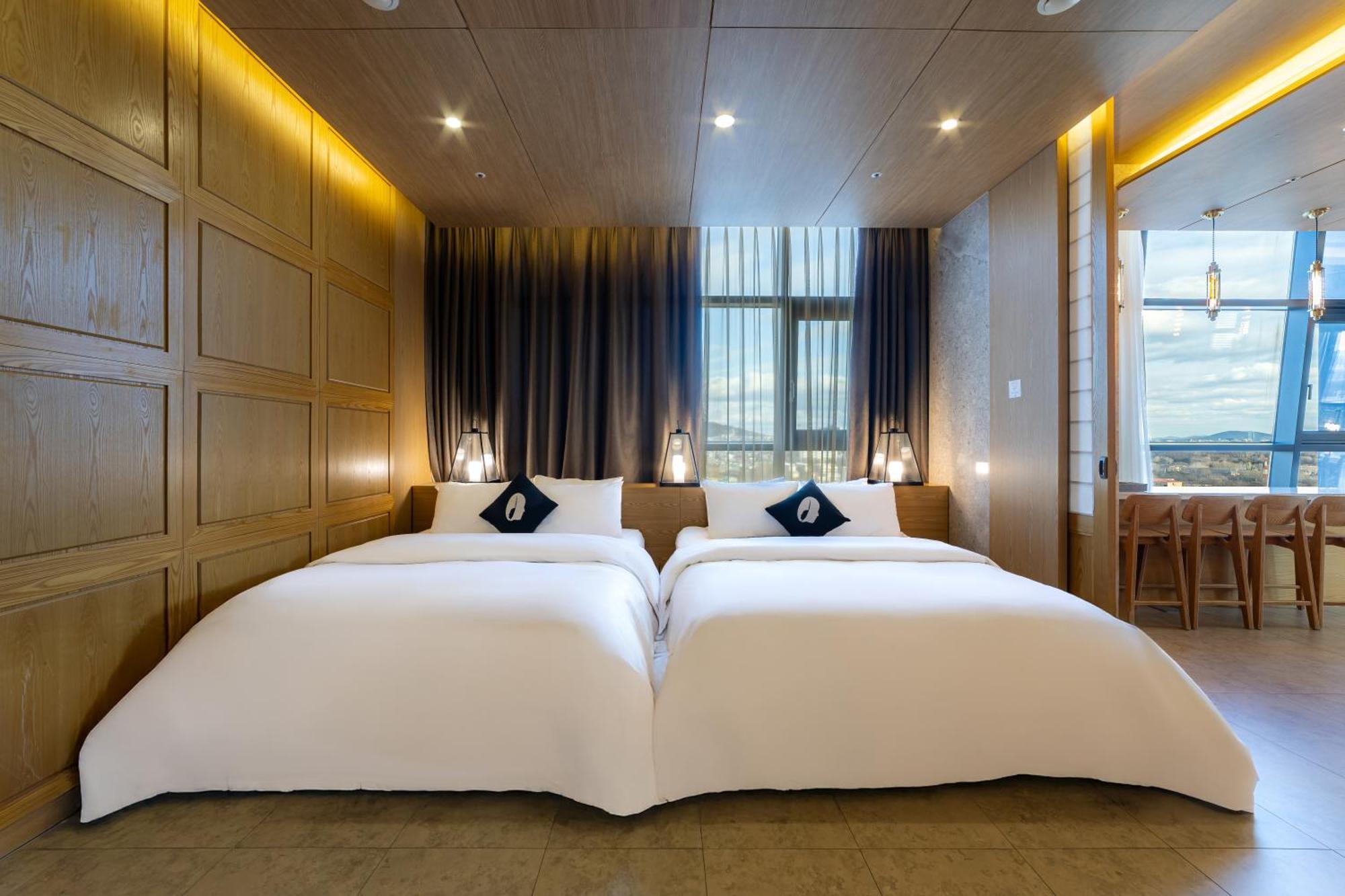 Hotel The Designers Seoul Station Екстериор снимка
