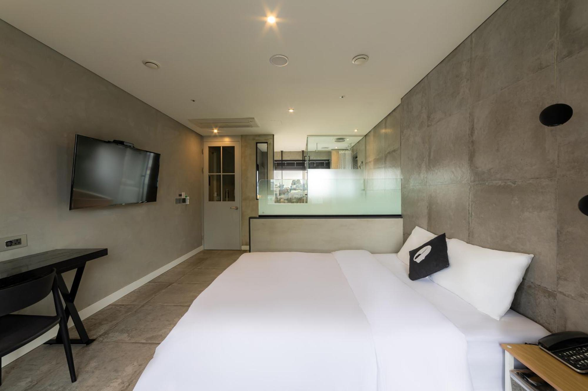 Hotel The Designers Seoul Station Екстериор снимка