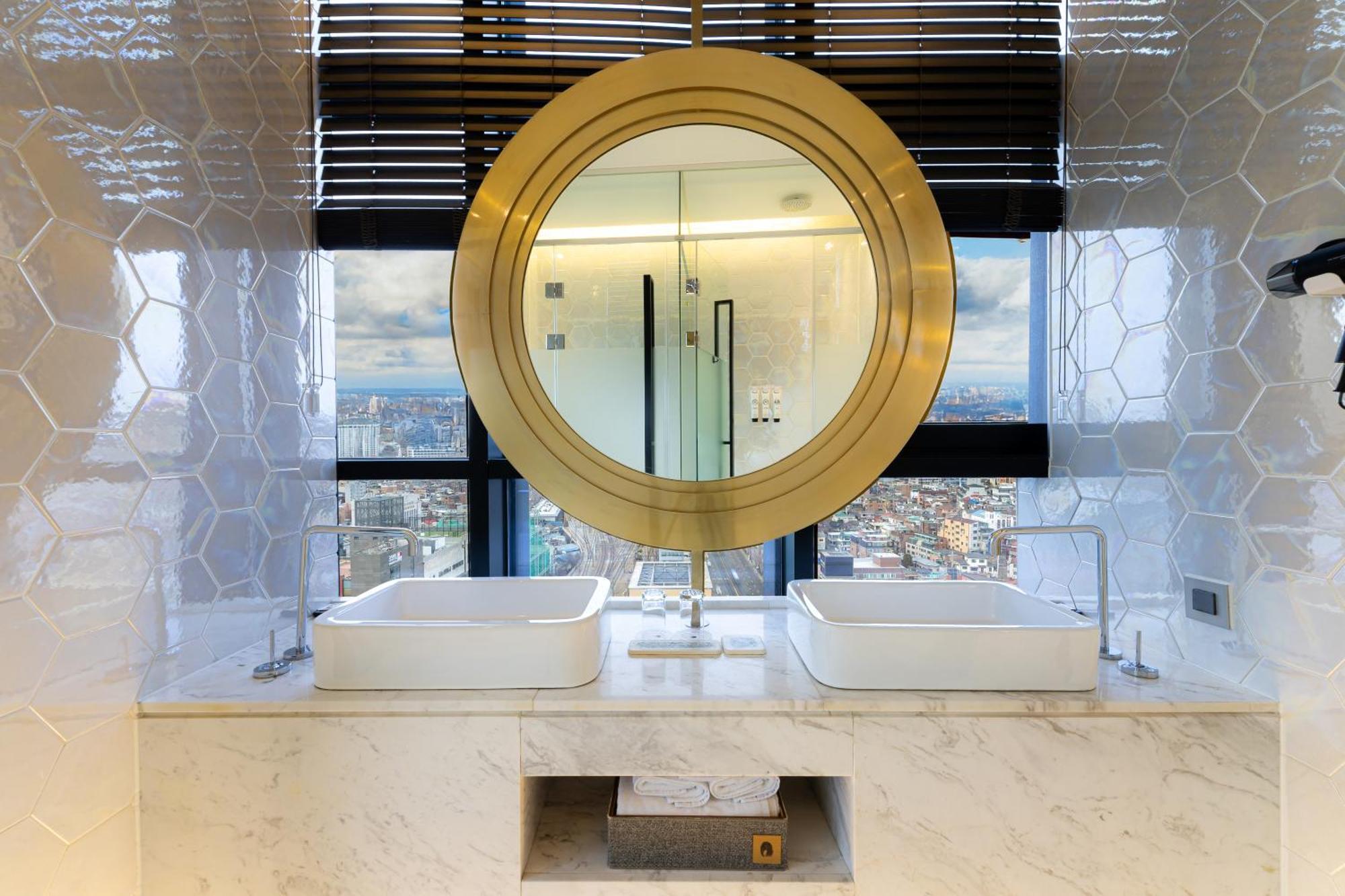 Hotel The Designers Seoul Station Екстериор снимка